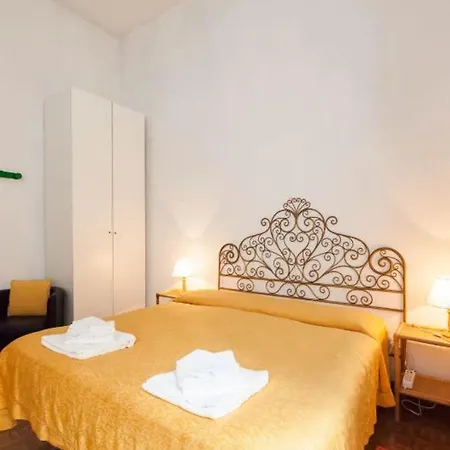 B&B Leone Iv